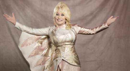 Dolly Parton accueillera les Academy of Country Music Awards à Las Vegas Les plus populaires doivent être lus Inscrivez-vous aux newsletters Variety Plus de nos marques