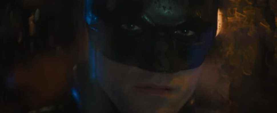 La featurette Batman contient de nouvelles images, un méchant familier et un étrange lien promotionnel
