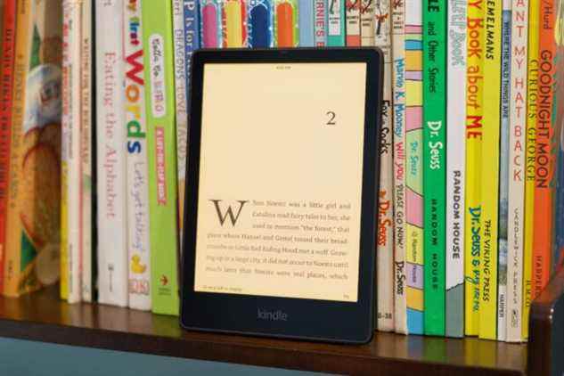 L'édition Amazon Kindle Paperwhite Signature de 11e génération.