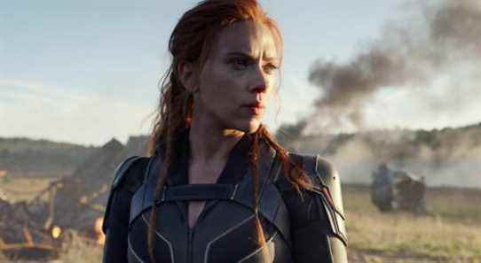 L'image de Black Widow montre que Scarlett Johansson est équipée pour le costume de son film solo