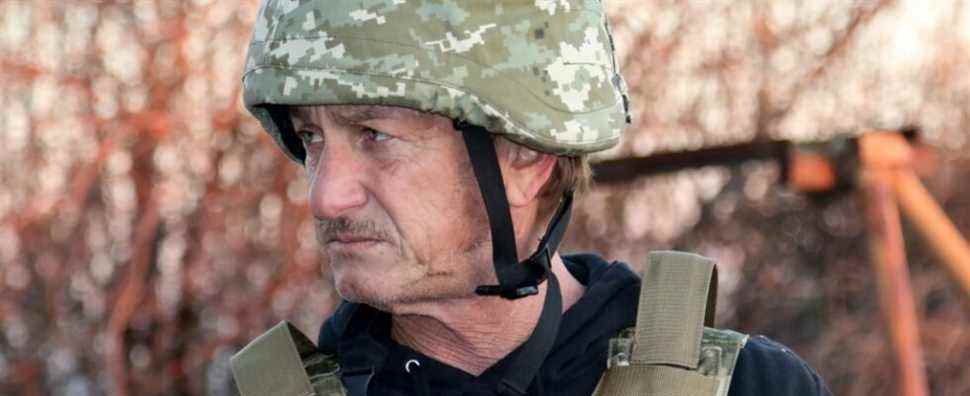 Sean Penn sur le terrain en Ukraine pour le tournage d'un documentaire sur l'invasion de la Russie Les plus populaires doivent être lus Inscrivez-vous aux newsletters Variety Plus de nos marques