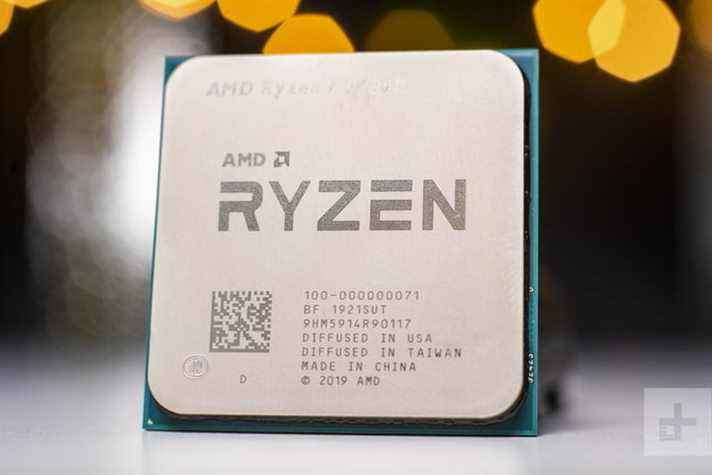 Un AMD Ryzen 9 3900X sur une table.