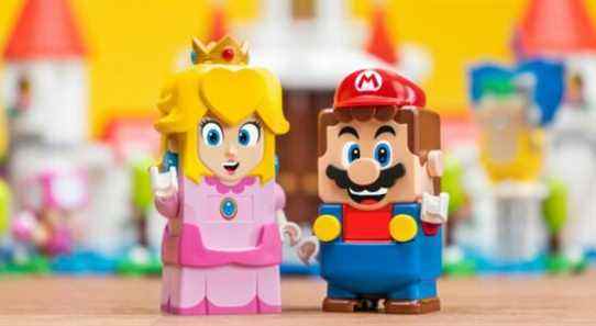 Nintendo révèle Lego Peach dans un nouveau parcours d'aventure à venir en août