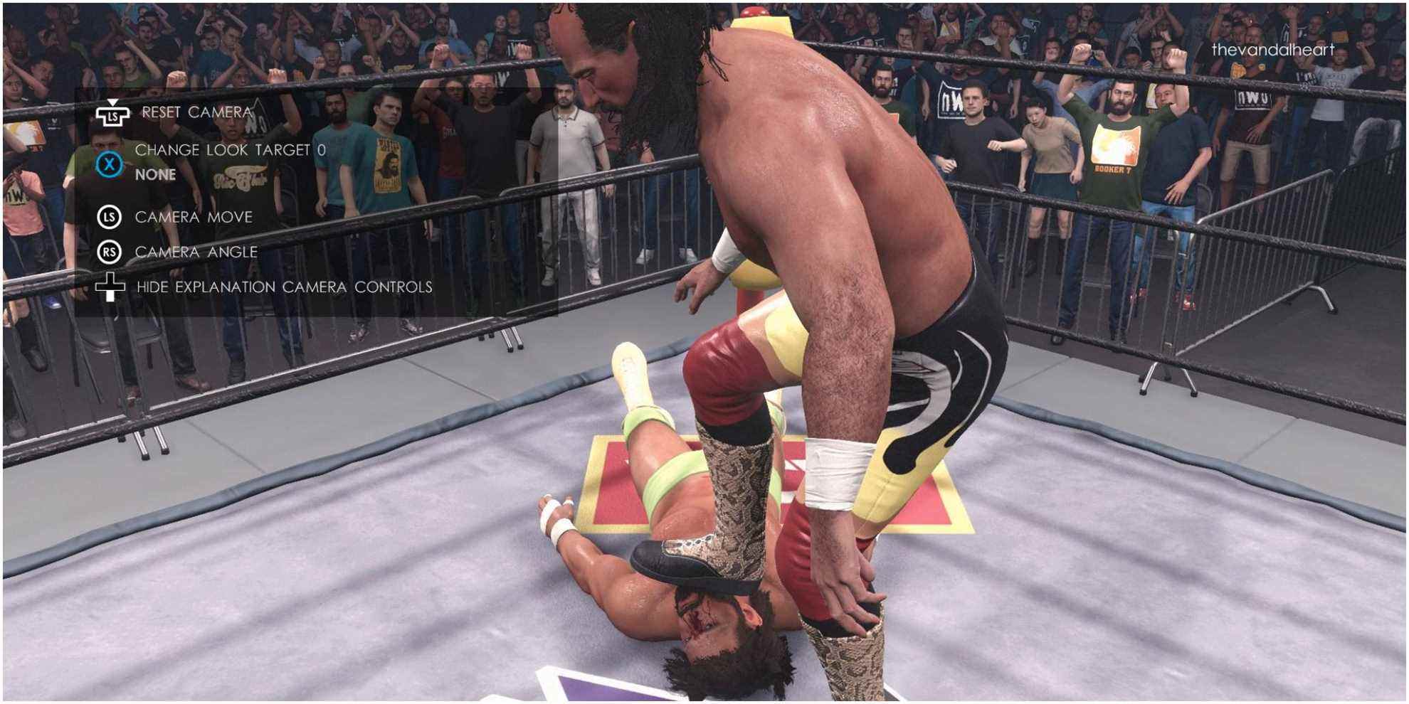 WWE 2K22 Jake Robert Foot ratisse un sanglant Randy Savage