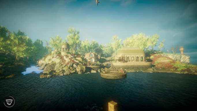 Une capture d'écran d'Eastshade montrant une ville de pierre blanche au bord de la mer, vue de l'autre côté de l'eau sous un soleil voilé