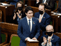 Le premier ministre Justin Trudeau prend la parole avant une allocution virtuelle au Parlement du président ukrainien Volodymyr Zelensky à la Chambre des communes à Ottawa, le 15 mars 2022.