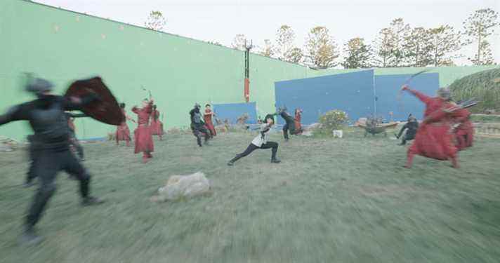 Réalisation d'une scène de combat sur fond vert dans Shang-Chi et la légende des dix anneaux.