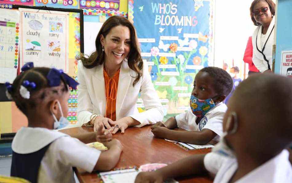 Le duc et la duchesse de Cambridge ont visité Shortwood Teachers&# x002019 ;  College à Kingston, Jamaïque lors de leur tournée dans les Caraïbes - Stephen Lock/i-Images