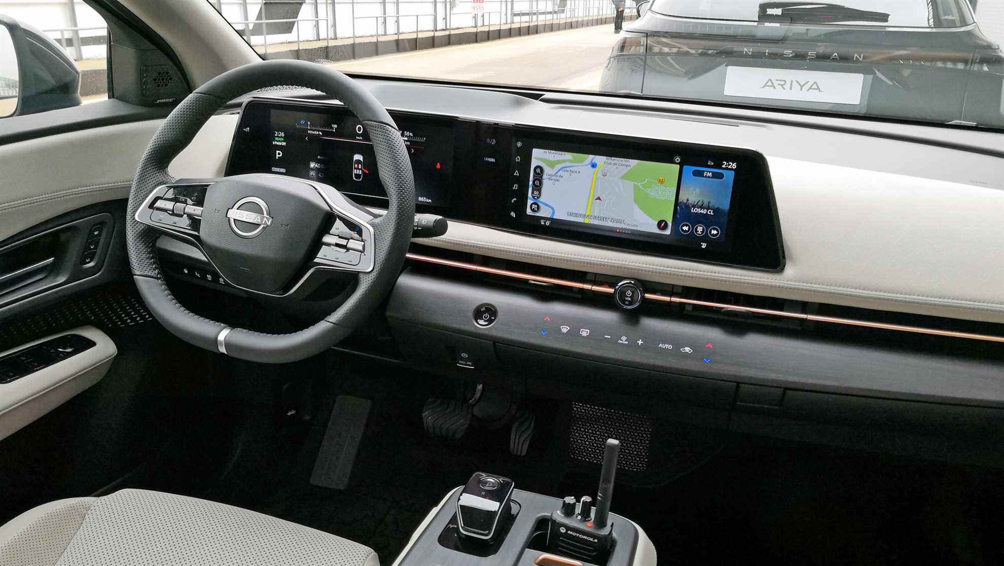 Le tableau de bord à l'intérieur du véhicule électrique Ariya SUV