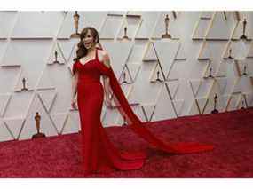 Rosie Perez pose sur le tapis rouge lors des arrivées des Oscars à la 94e cérémonie des Oscars à Hollywood, Los Angeles, Californie, le 27 mars 2022.