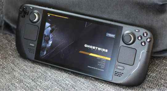 Ghostwire: Tokyo hanté par des écrans noirs révolutionnaires sur le Steam Deck