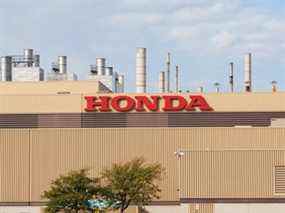 Honda Canada dévoilera un plan de 1,4 milliard de dollars pour construire ses modèles Civic et CR-V hybrides électriques de prochaine génération en Ontario, a appris The Logic