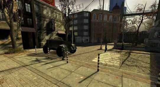 Screenshot from Half-Life 2 showing a tank in City 17.