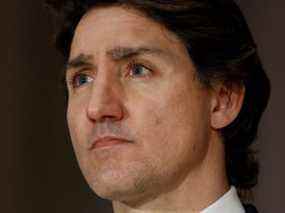 Le premier ministre du Canada Justin Trudeau assiste à une conférence de presse à Ottawa, Ontario, Canada le 28 février 2022.