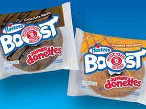 Les beignets caféinés Hostess Boost™ Jumbo Donettes® sont disponibles en deux saveurs.  CRÉDIT MUST : Photo gracieuseté de Hostess Brands