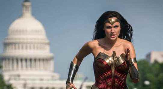 Le réalisateur de Moon Knight claque la séquence égyptienne de 1984 de Wonder Woman
