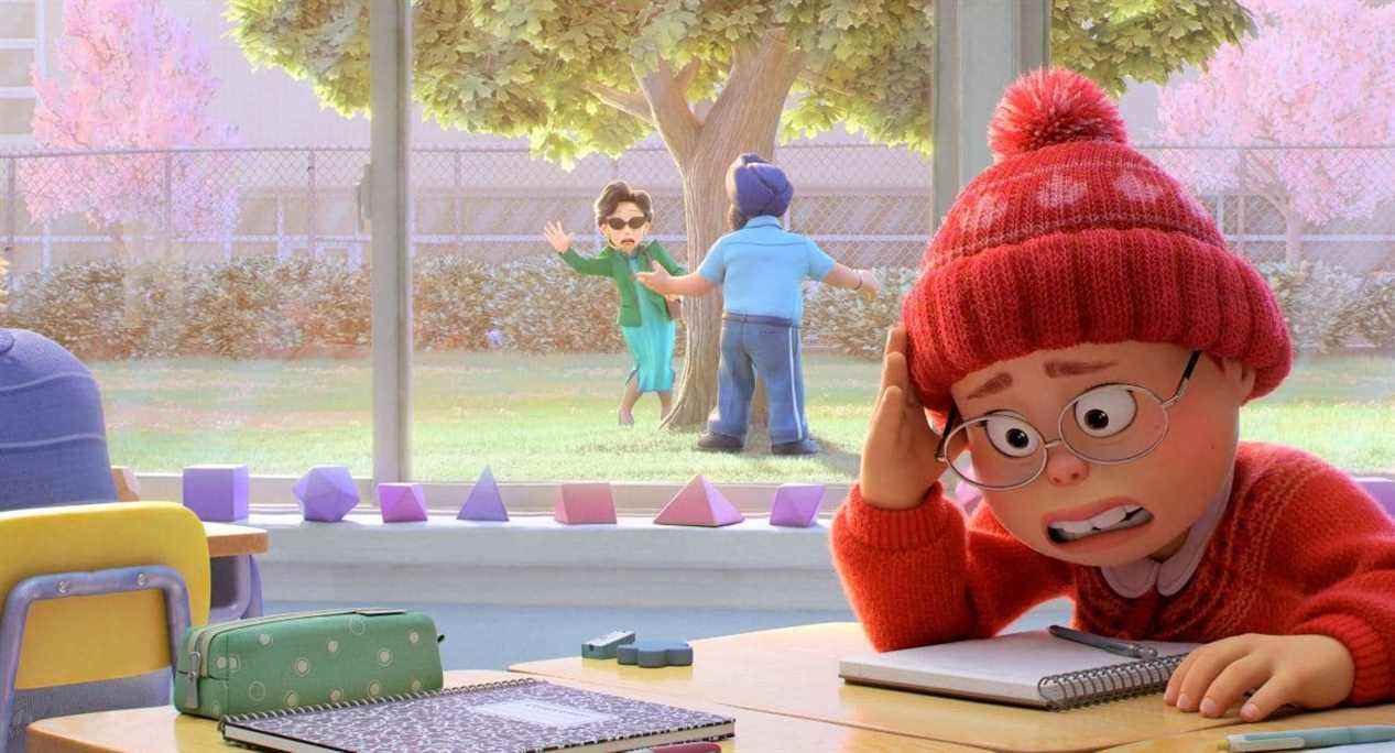 Disney + Pixar Turning Red film universel avec une perspective féminine chinoise canadienne qui génère de l'empathie, contrairement à une critique
