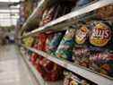Les livraisons de Lays, Doritos et d'autres marques de PepsiCo Inc. commenceront à revenir dans les magasins Loblaw lundi.