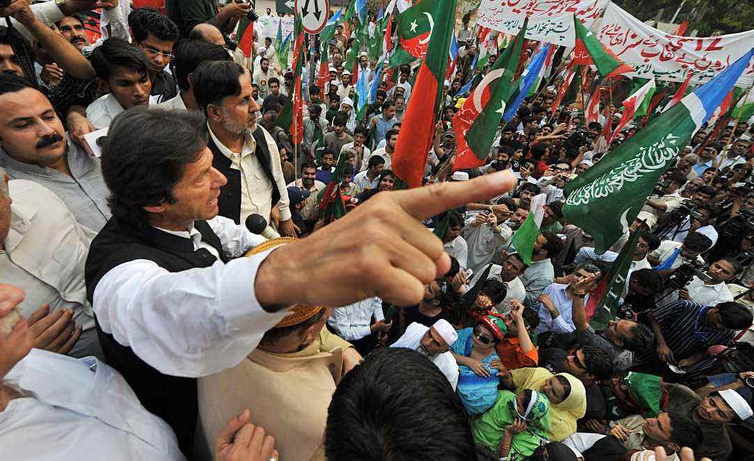 Imran Khan lors d'un rassemblement en 2008.