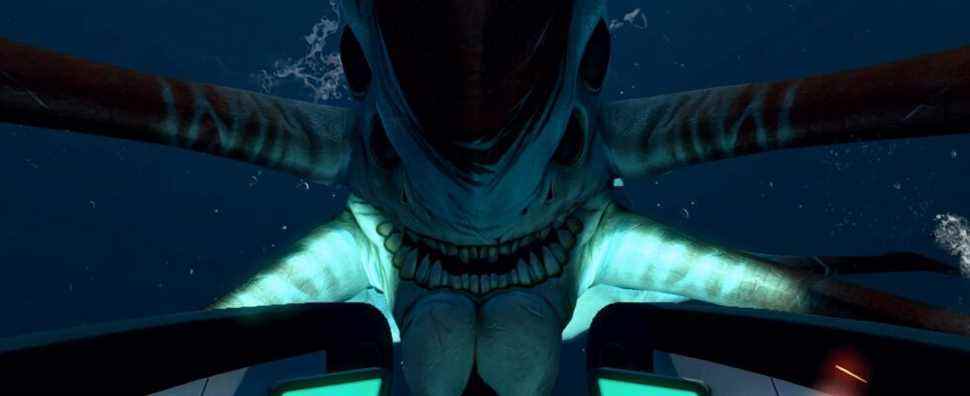 subnautica reaper leviathan seamoth attack closeup
