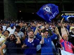 Les fans de Chelsea célèbrent après que l'équipe a remporté la Ligue des champions en 2021.