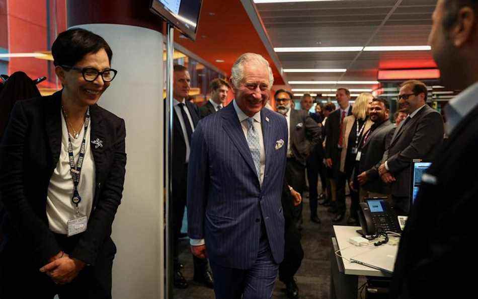Le prince de Galles a félicité les journalistes de la BBC pour leur diffusion dans « les circonstances les plus difficiles » ;  -Hannah McKay/Reuters 