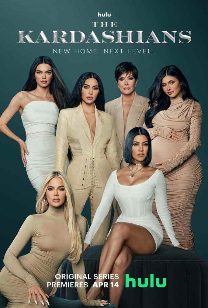 Les Kardashian - La famille Kardashian-Jenner ramène les caméras pour révéler la réalité brute et intime de la vie et de l'amour sous les projecteurs comme jamais auparavant.  Kris Jenner, Kourtney Kardashian, Kim Kardashian, Khloé Kardashian, Kendall Jenner et Kylie Jenner, montrées.  (Avec l'aimable autorisation de Hulu)