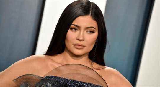 Kylie Jenner témoigne qu'elle a averti son frère Rob Kardashian à propos de Blac Chyna, se souvient avoir reçu un message texte menaçant