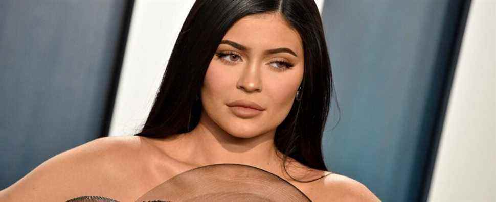 Kylie Jenner témoigne qu'elle a averti son frère Rob Kardashian à propos de Blac Chyna, se souvient avoir reçu un message texte menaçant