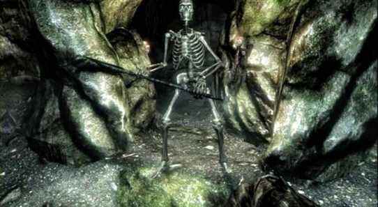 Les squelettes de Skyrim sont essentiellement des hommes des cavernes grincheux