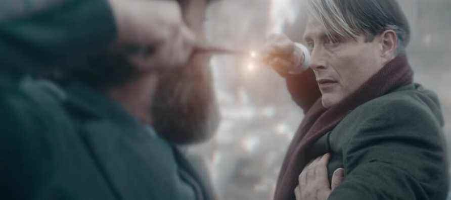 Mads Mikkelsen parle de remplacer Johnny Depp dans Secrets Of Dumbledore