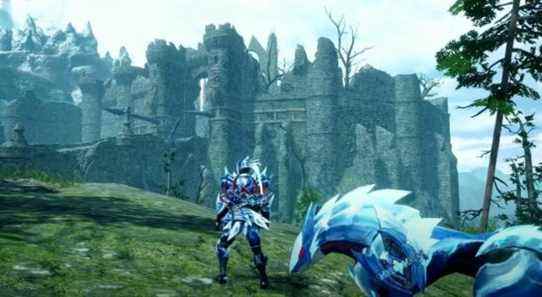 Regardez de plus près la citadelle et le garangolm dans Monster Hunter Rise: Sunbreak