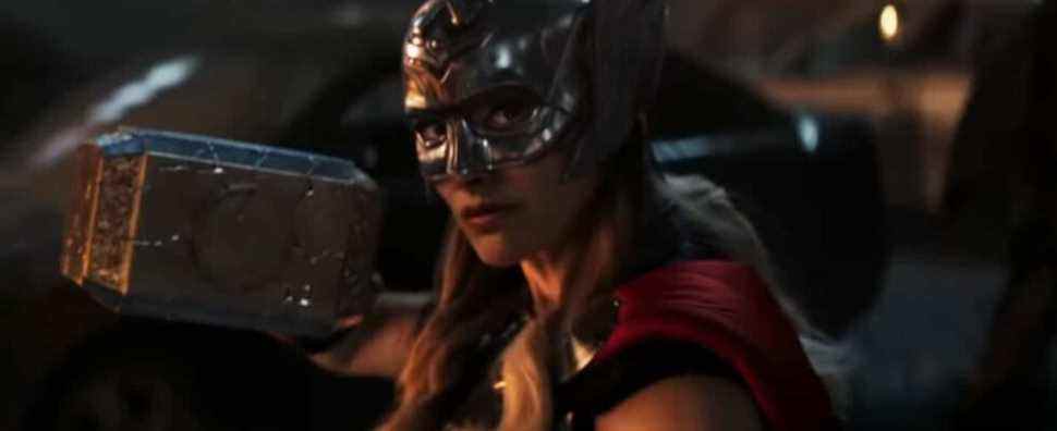Thor: Love and Thunder Teaser Trailer parle de Thor se trouvant lui-même