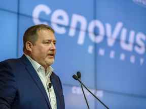 Le PDG de Cenovus, Alex Pourbaix, prend la parole lors d'une conférence de presse le 30 janvier 2020.