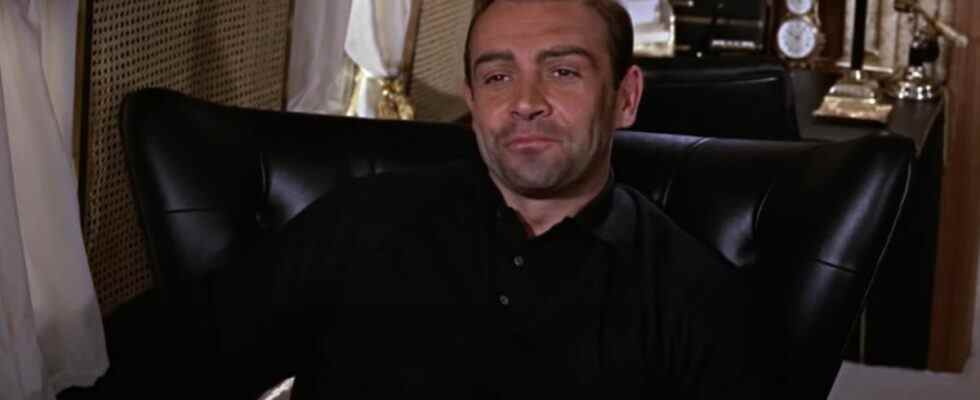 La nouvelle histoire de 007 Set révèle à quel point Sean Connery avait besoin d'un remontant dans la vraie vie avant de filmer son introduction à James Bond