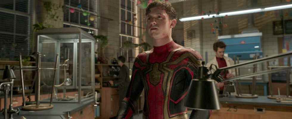 Tom Holland de Spider-Man révèle les inconvénients de porter un costume Spidey