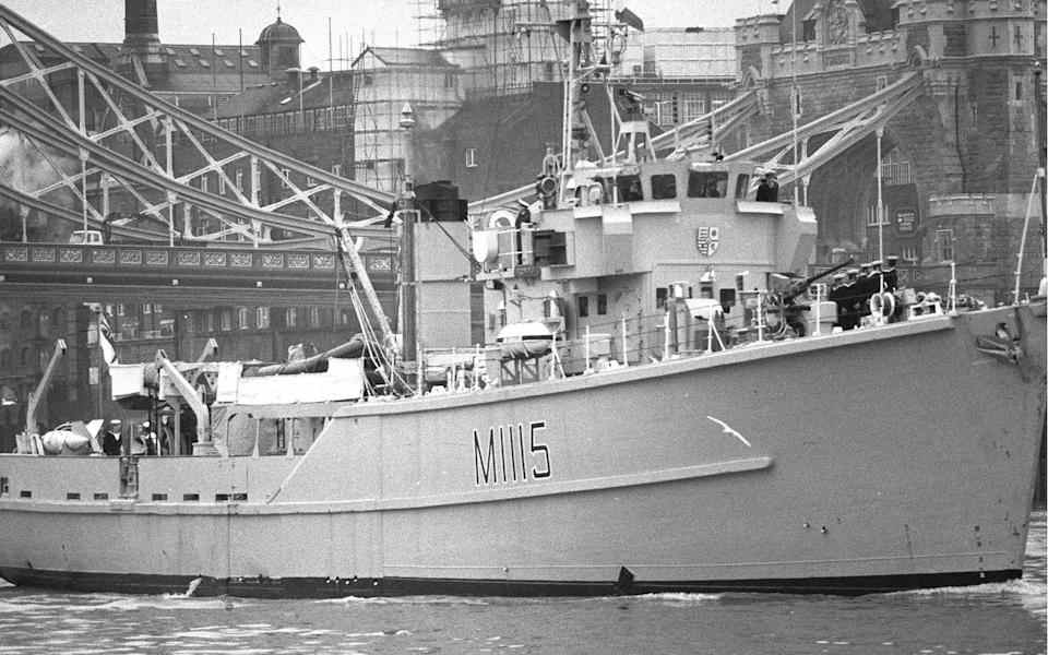 Le HMS Bronington a été lancé en 1953 et l'un des derniers navires de guerre britannique&# x002019;s à avoir une coque en bois - PA