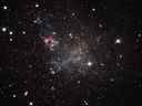 Une image publiée par l'Observatoire européen austral le 25 janvier 2016 montre une petite galaxie