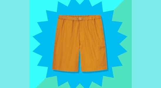 Ces shorts Uniqlo utilitaires (et unisexes) ne coûtent plus que 30 $