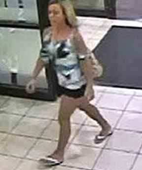 Une image de surveillance de Brittanee Drexel quelques instants avant son enlèvement en avril 2009. DOCUMENT/ POLICE DE MYRTLE BEACH
