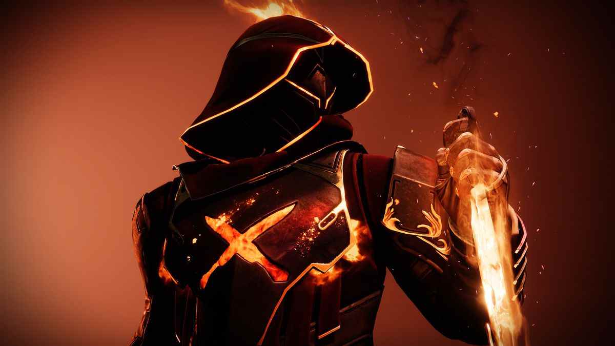 Un chasseur se tient debout avec un couteau enflammé dans Destiny 2 : Season of the Haunted