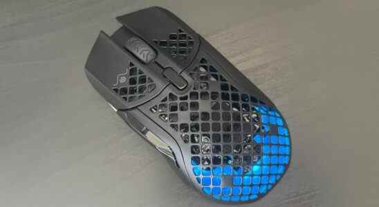 SteelSeries Aerox 5 wireless full mouse