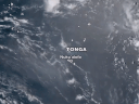 Éruption du volcan Hunga Tonga-Hunga Ha'apai dans le bassin du Pacifique.