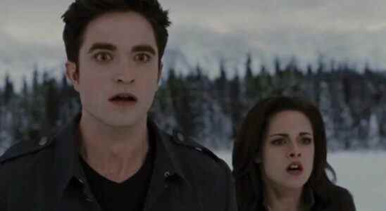 La scène de bébé effrayant de Twilight est encore plus étrange avec Kristen Stewart et le visage du casting modifié par rapport à celui de Renesmee