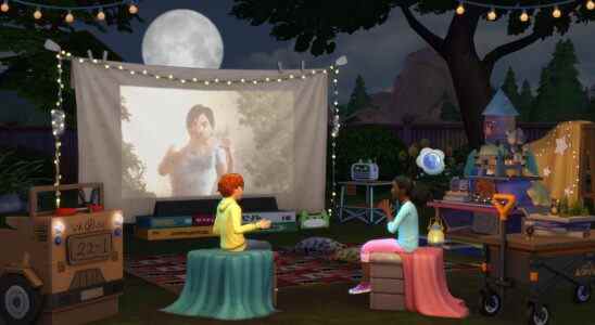 Le kit Sims 4 Moonlight Chic et le kit Little Campers seront lancés la semaine prochaine