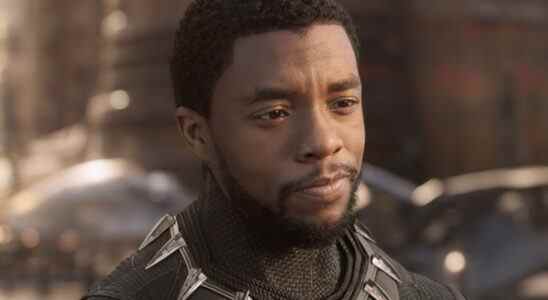 Martin Freeman dit que le tournage de Black Panther 2 était étrange et triste sans Chadwick Boseman