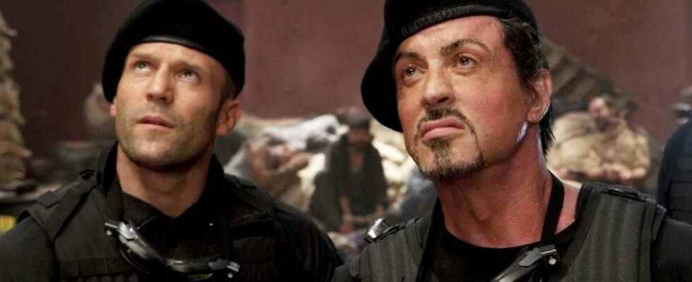Pas grand-chose, juste Sylvester Stallone et Jason Statham se côtelant pendant leur temps sur le plateau Expendables 4