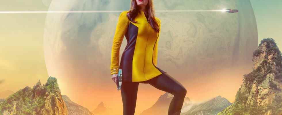Rebecca Romijn a insisté pour porter une robe Starfleet sur Star Trek: Strange New Worlds