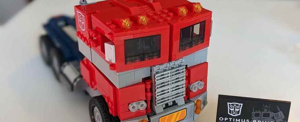 Lego Optimus Prime : combien de temps faut-il pour assembler ?