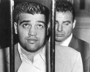Son collègue chef de la mafia Vincent Gigante, à l'avant gauche, était consterné que John Gotti ait fait de son fils un homme fait.